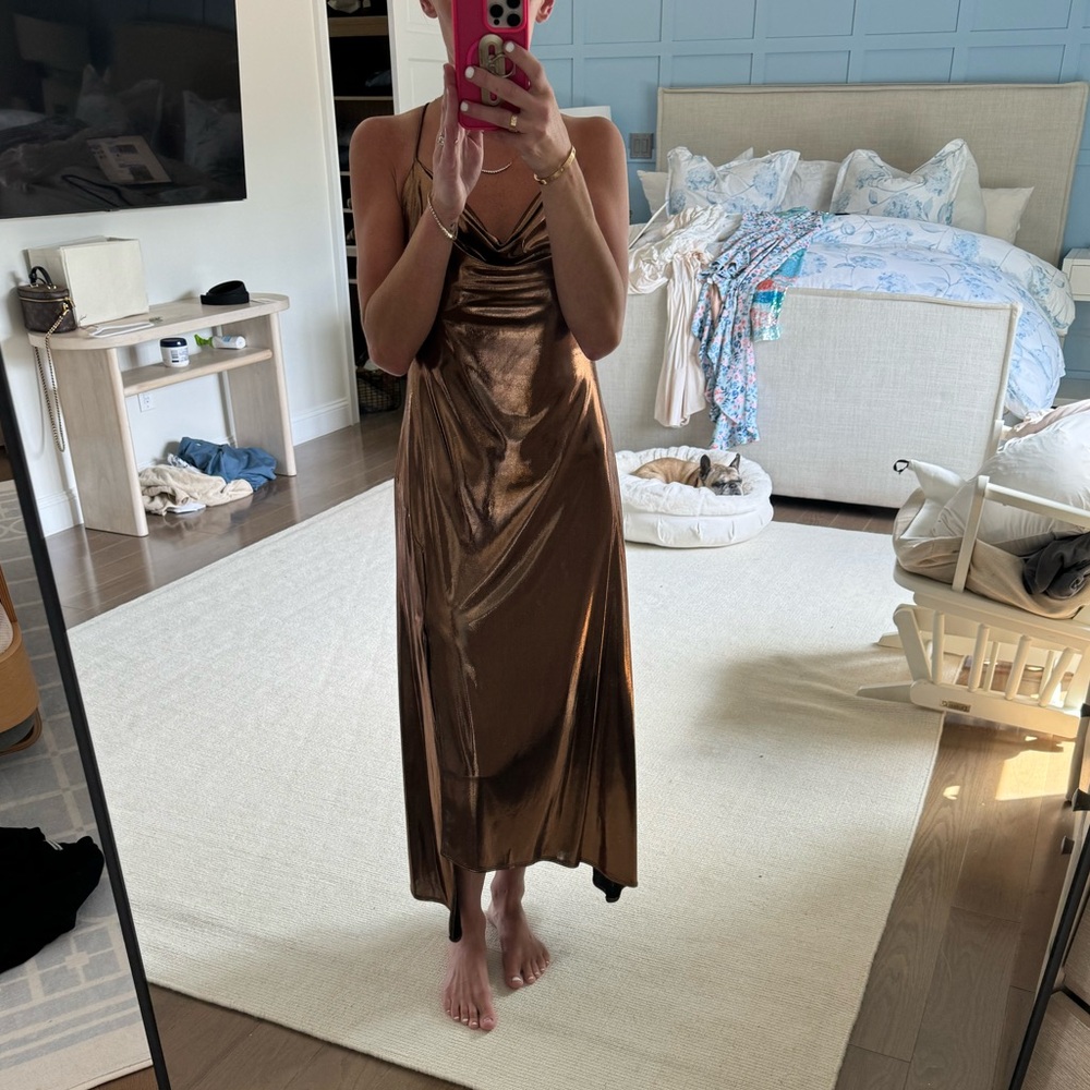 NWOT ASTR the Label Bronze Metallic Gais Midi Dress- NEW! - Picture 2 of 10